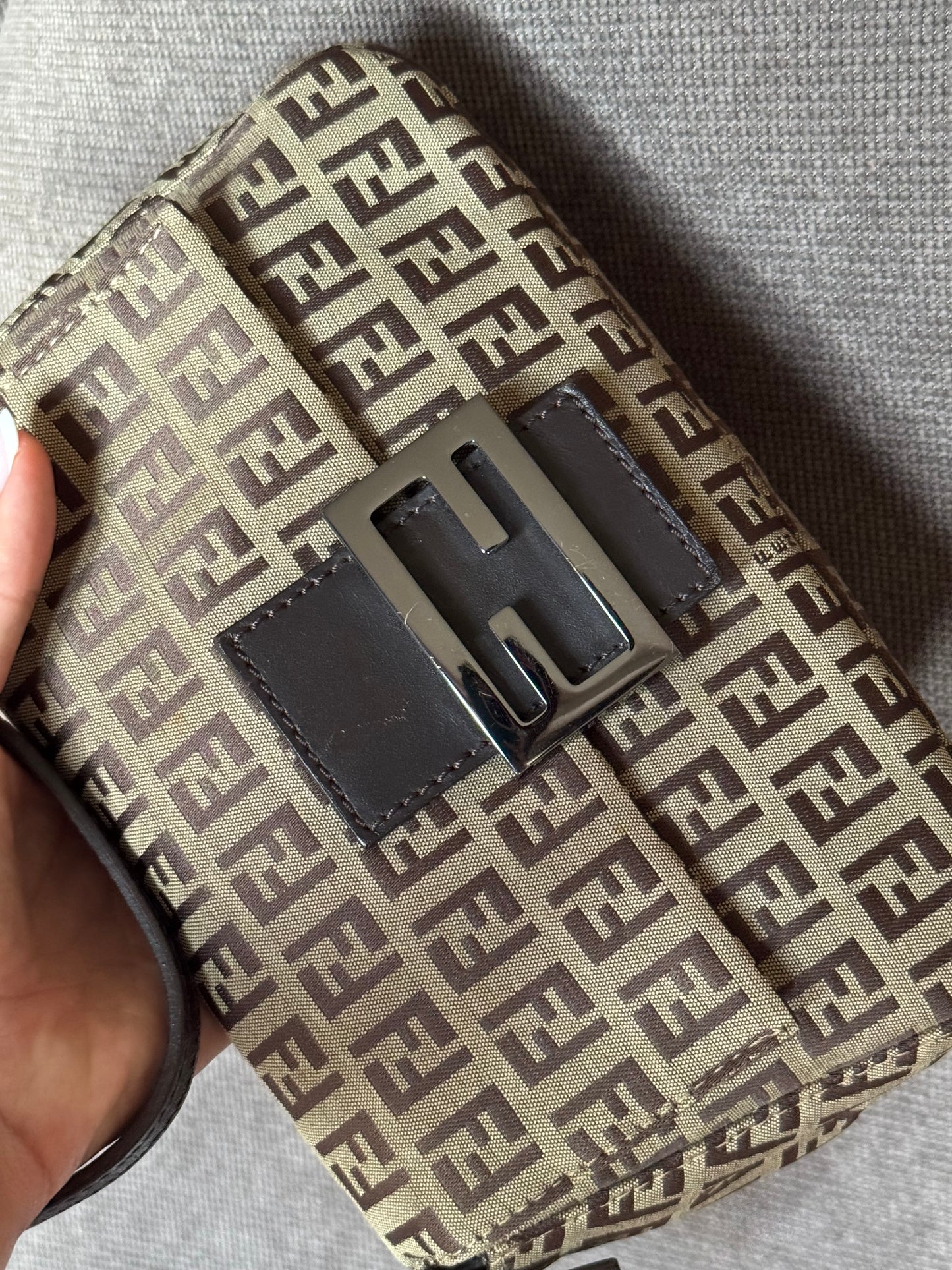 Fendi mini mamma baguette