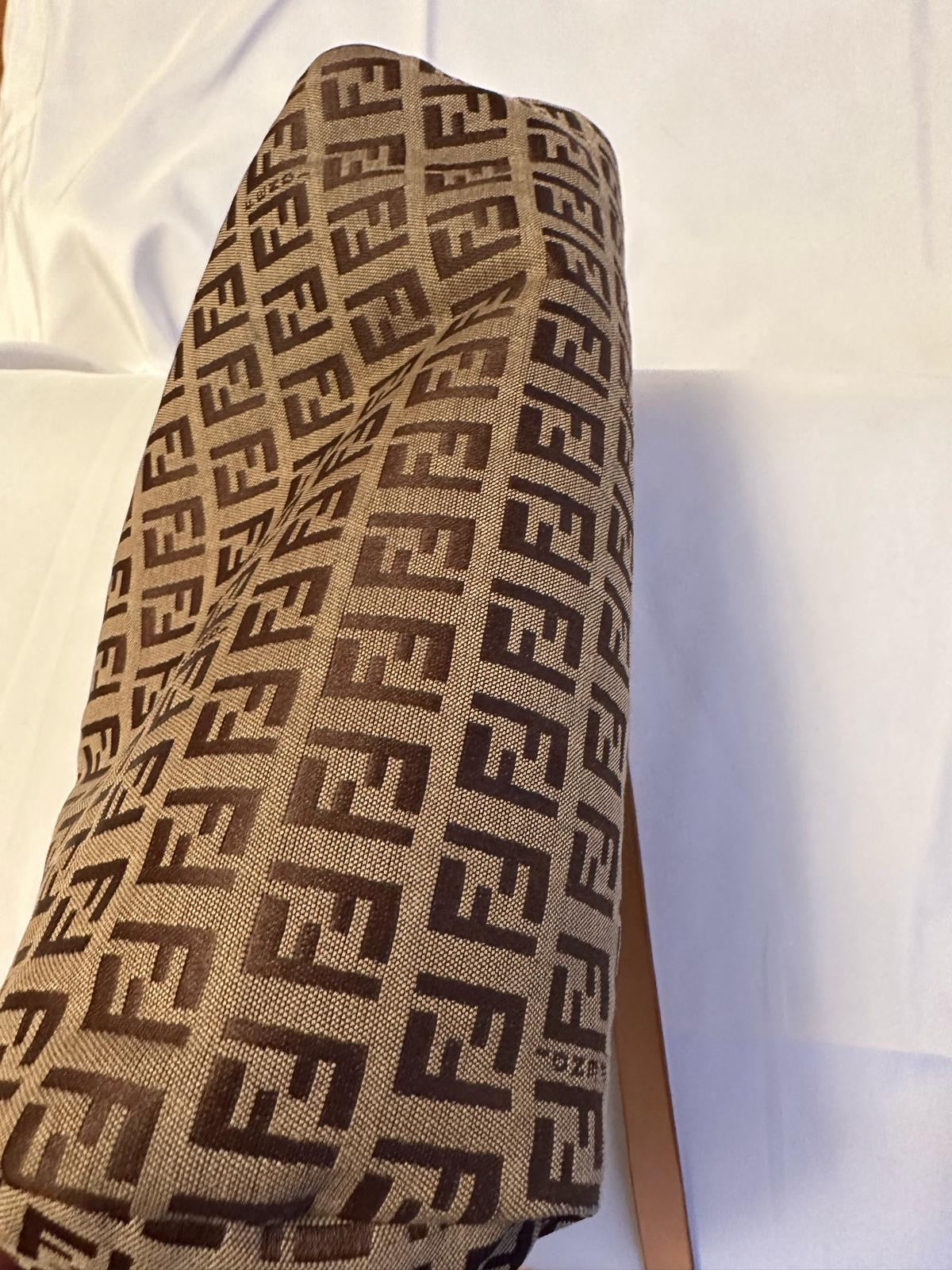 Vintage Monogram Fendi pochette