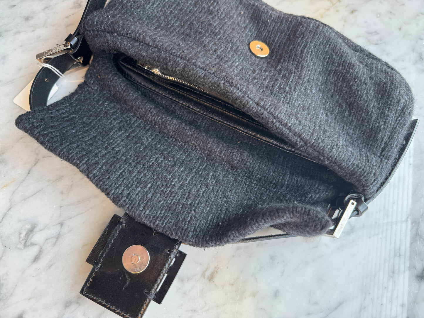 Fendi Baguette in lana