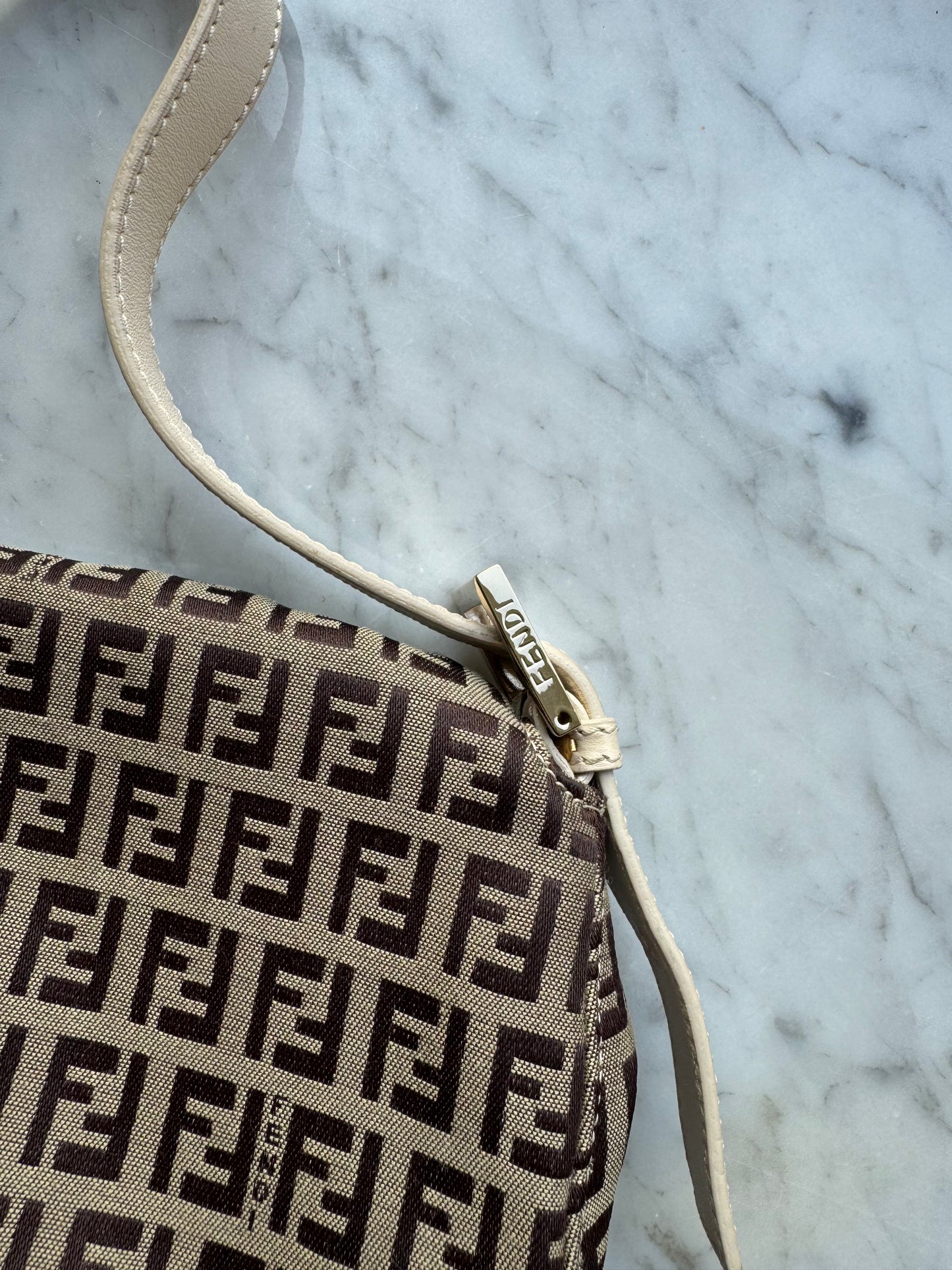 Fendi mamma baguette monogram