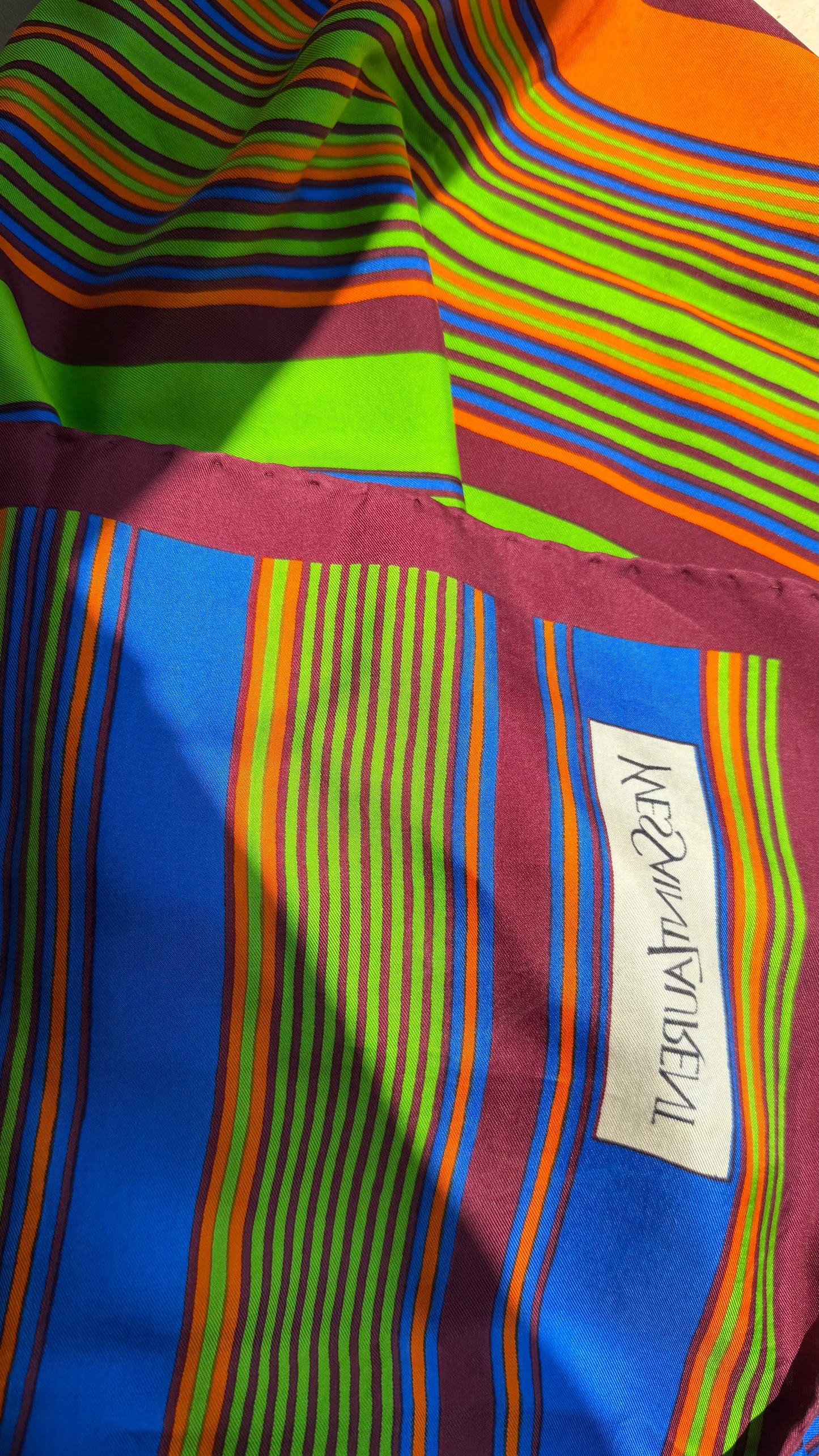 Foulard Ysl