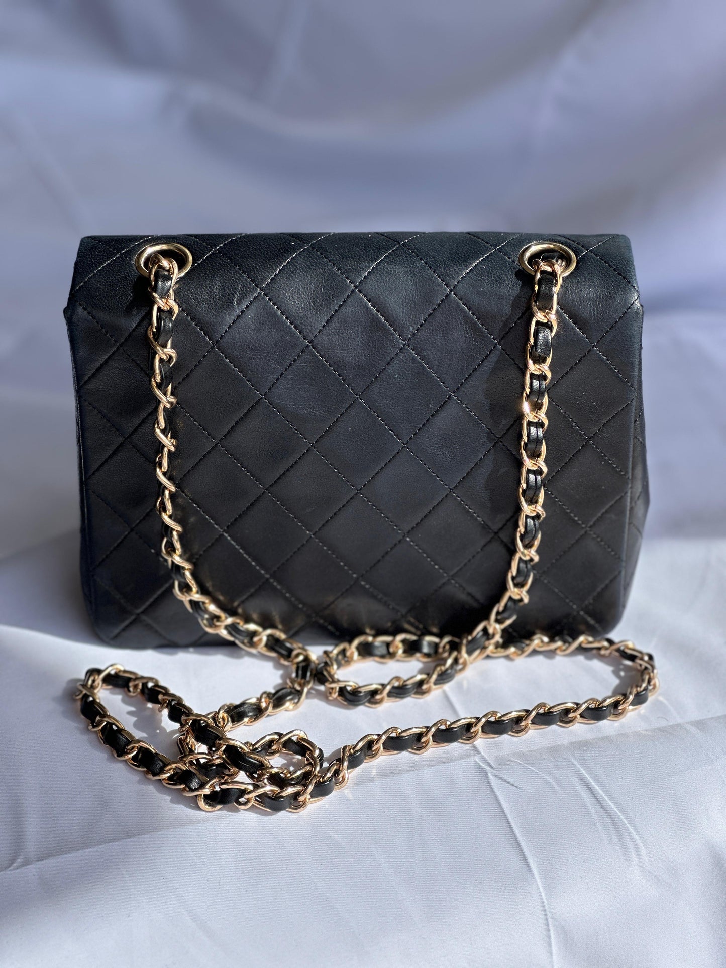 Vintage Chanel Timeless Mini Square (1989/1991)