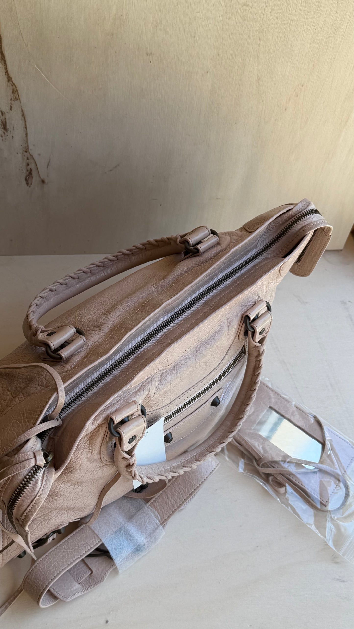 Balenciaga City Medium