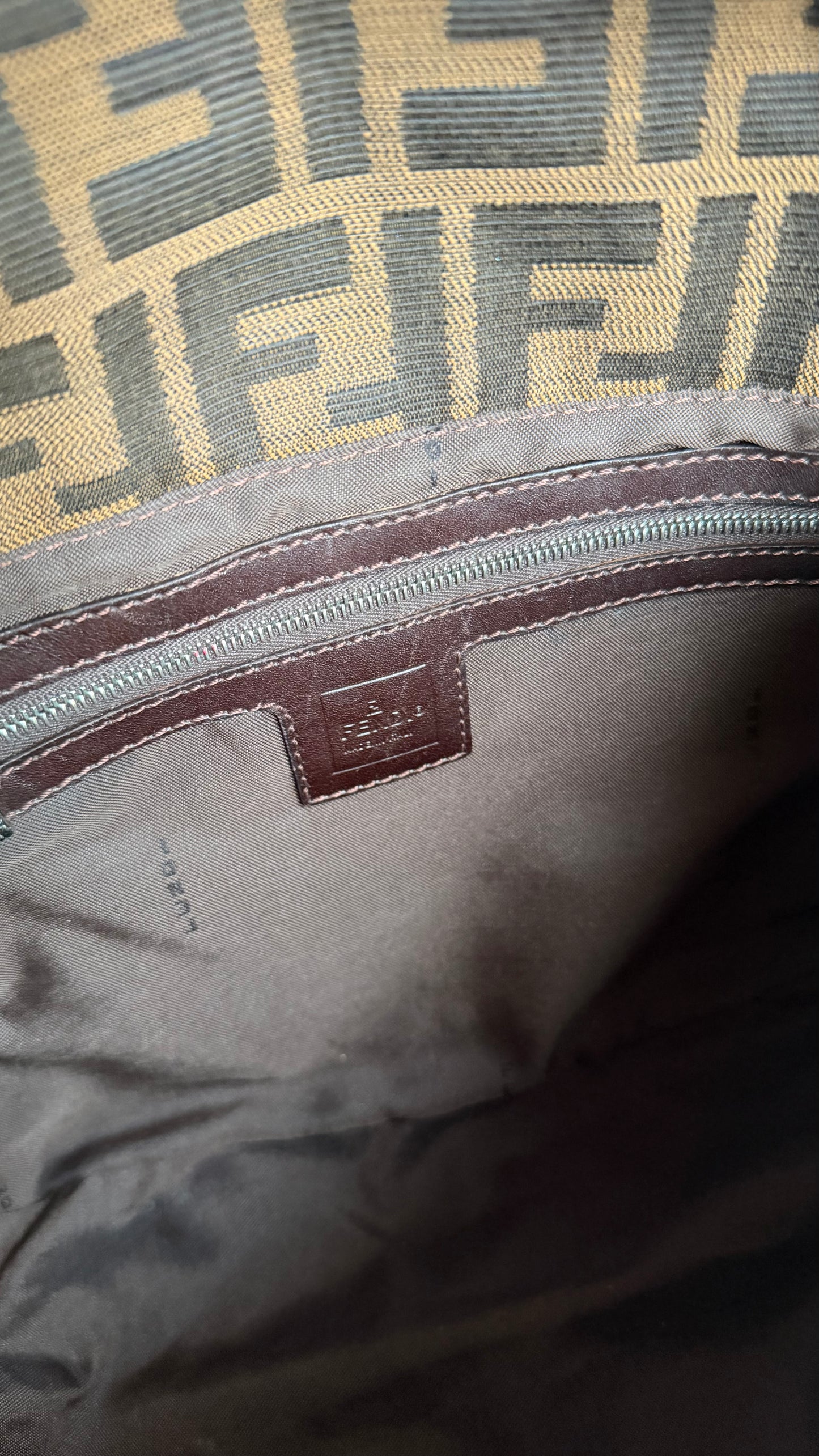 Fendi Mamma baguette