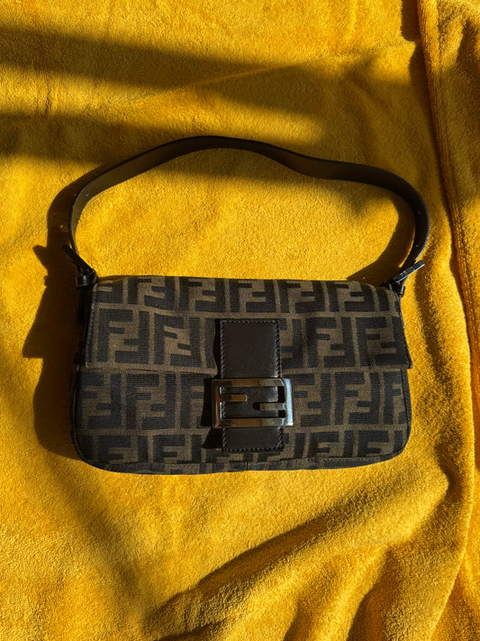 Fendi baguette Monogram