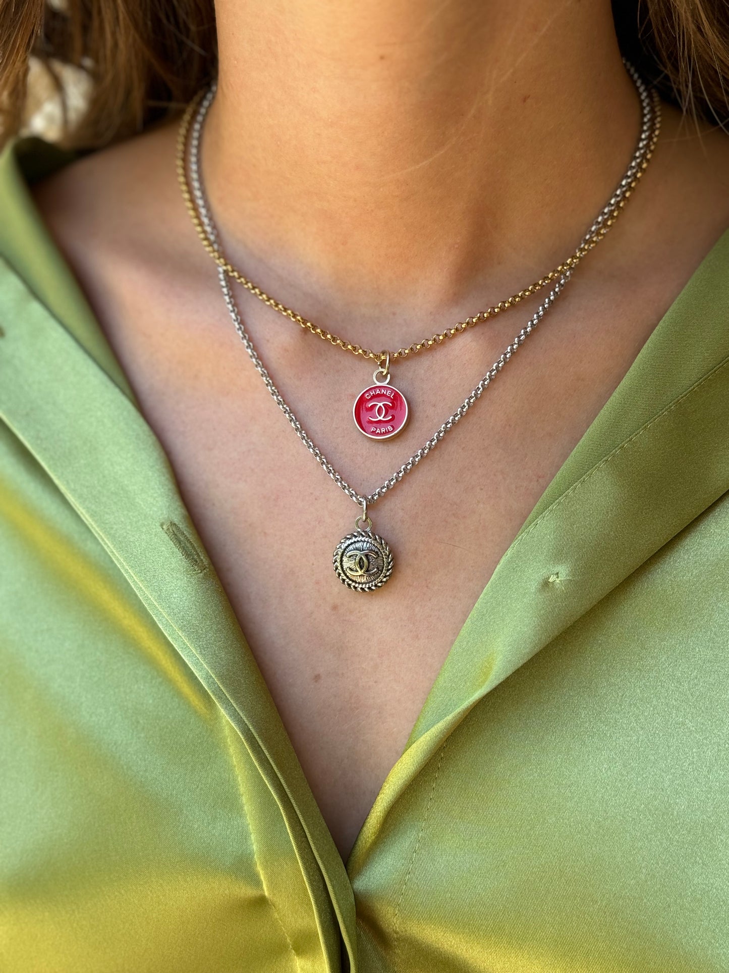 Collana Con bottone Chanel