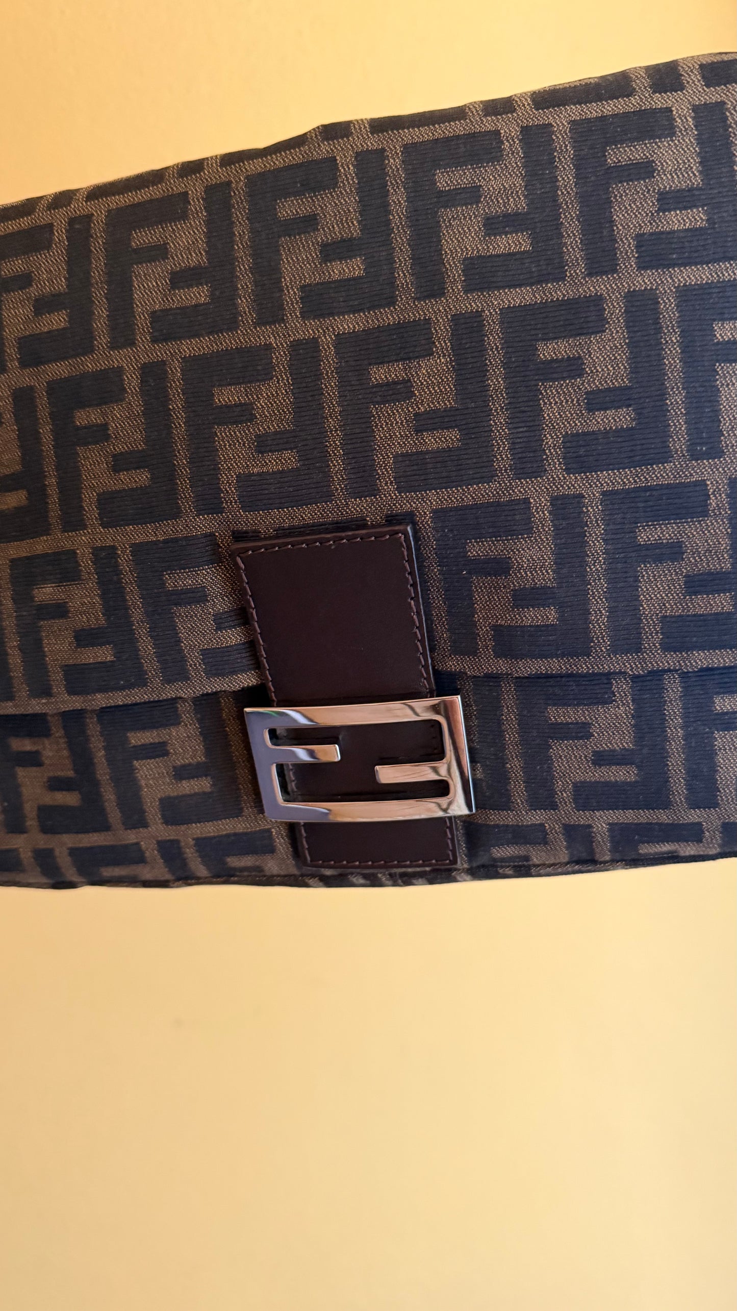 Fendi mamma baguette