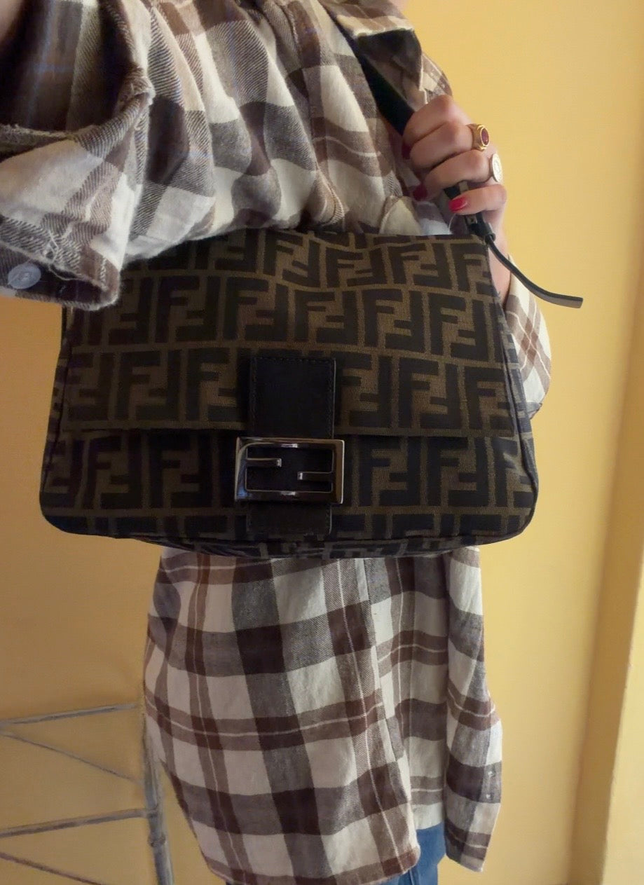 Fendi Mamma baguette