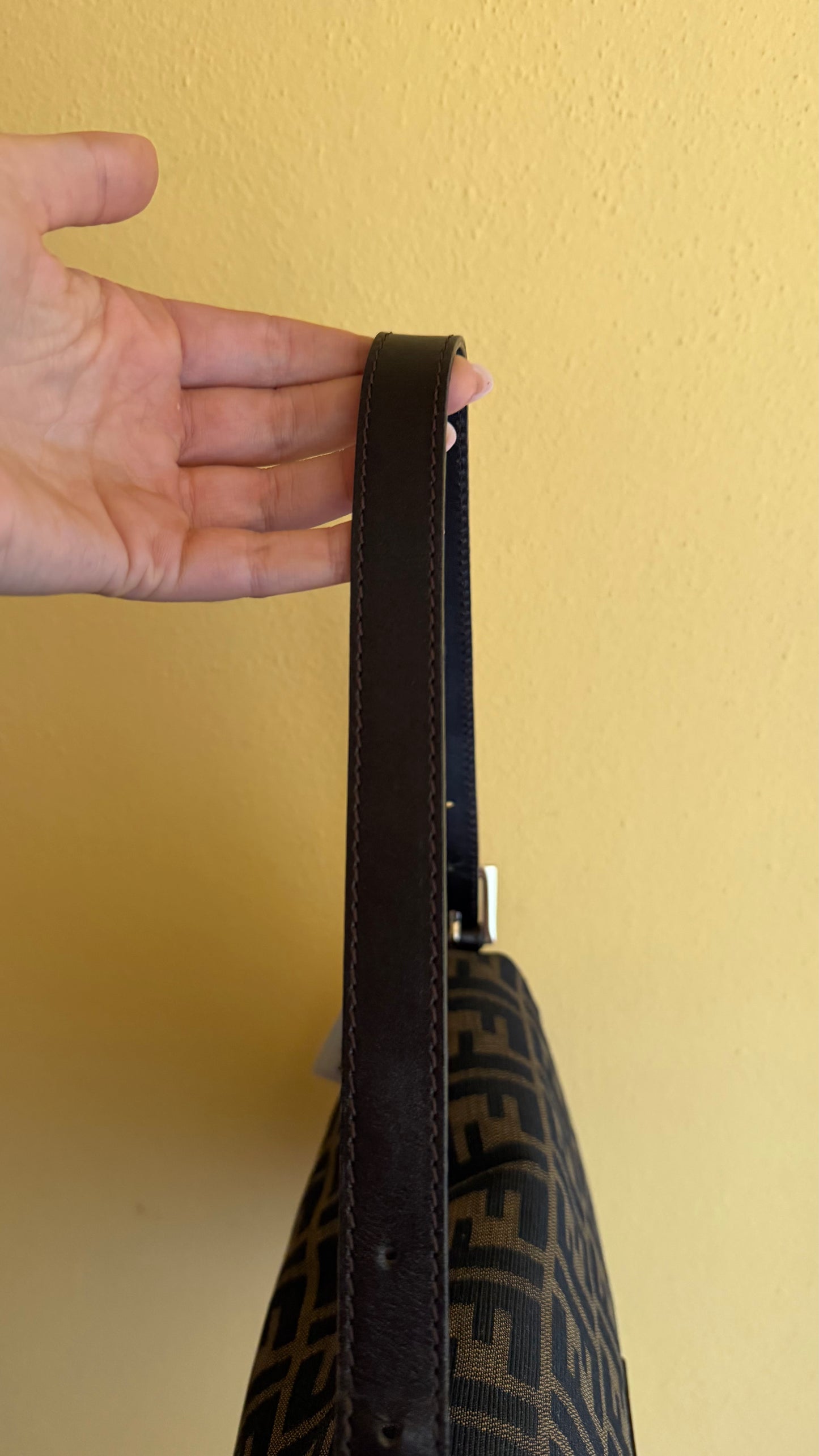 Fendi mamma baguette