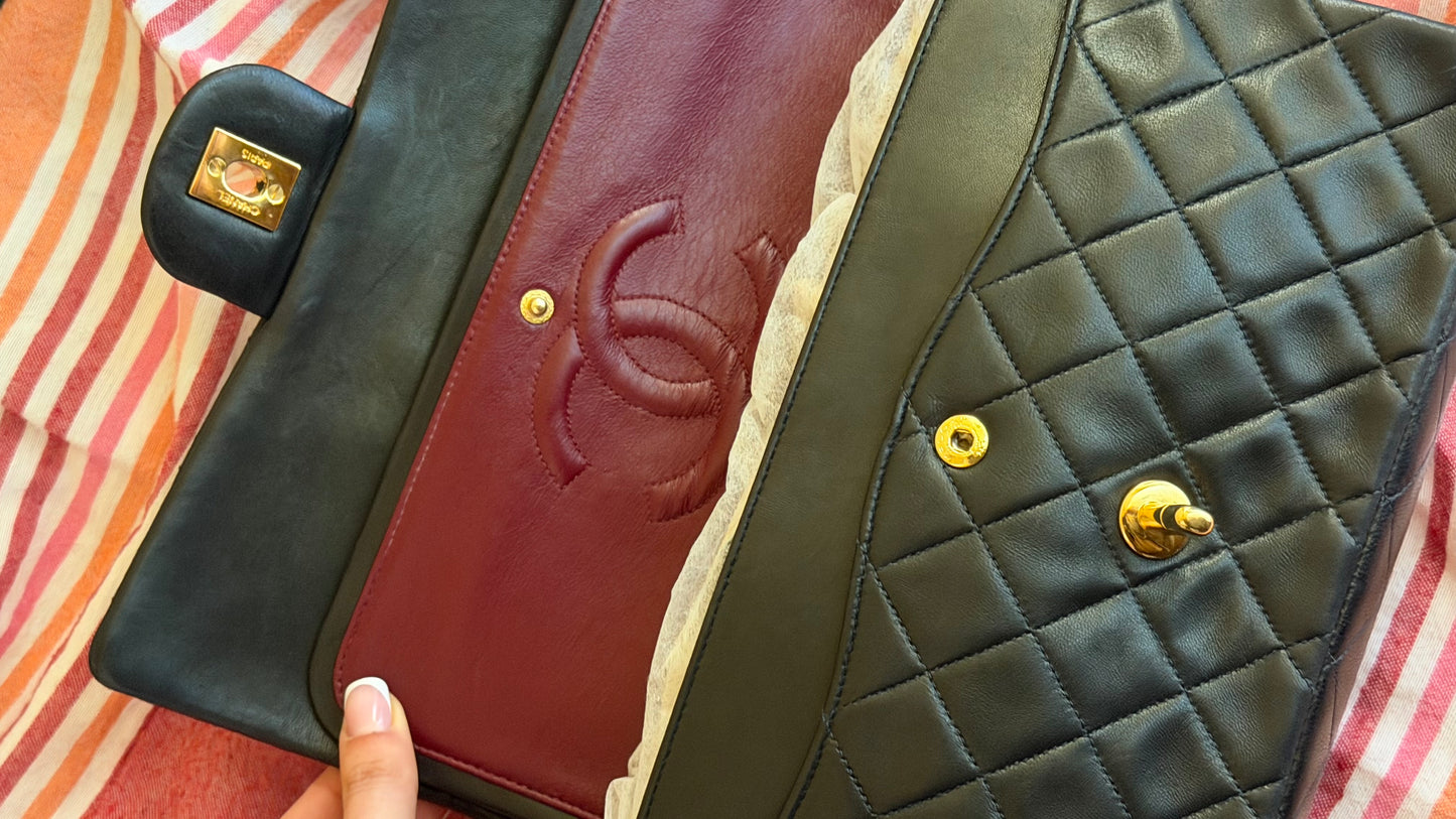 Chanel Medium Double flap classique