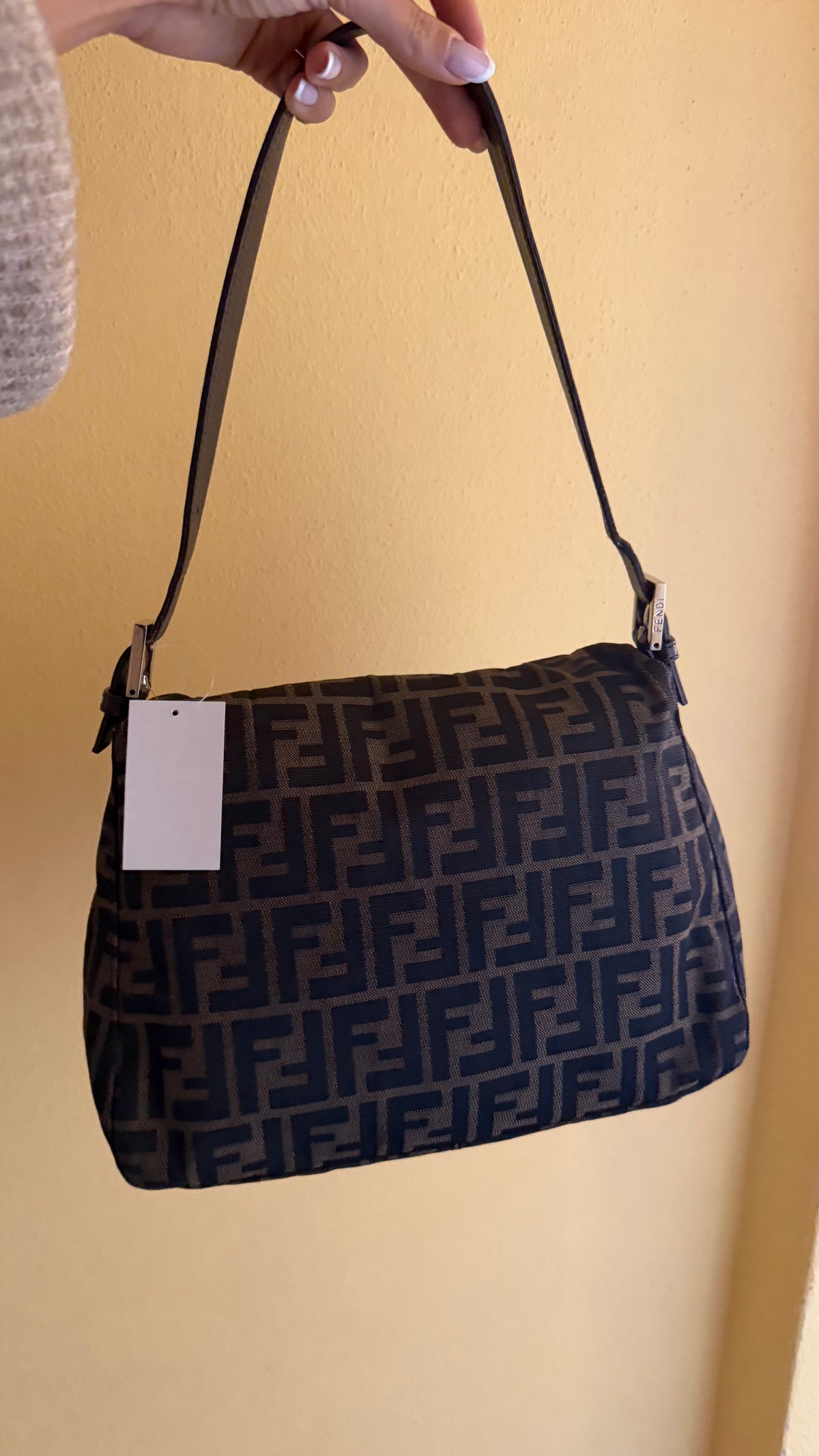 Fendi mamma baguette