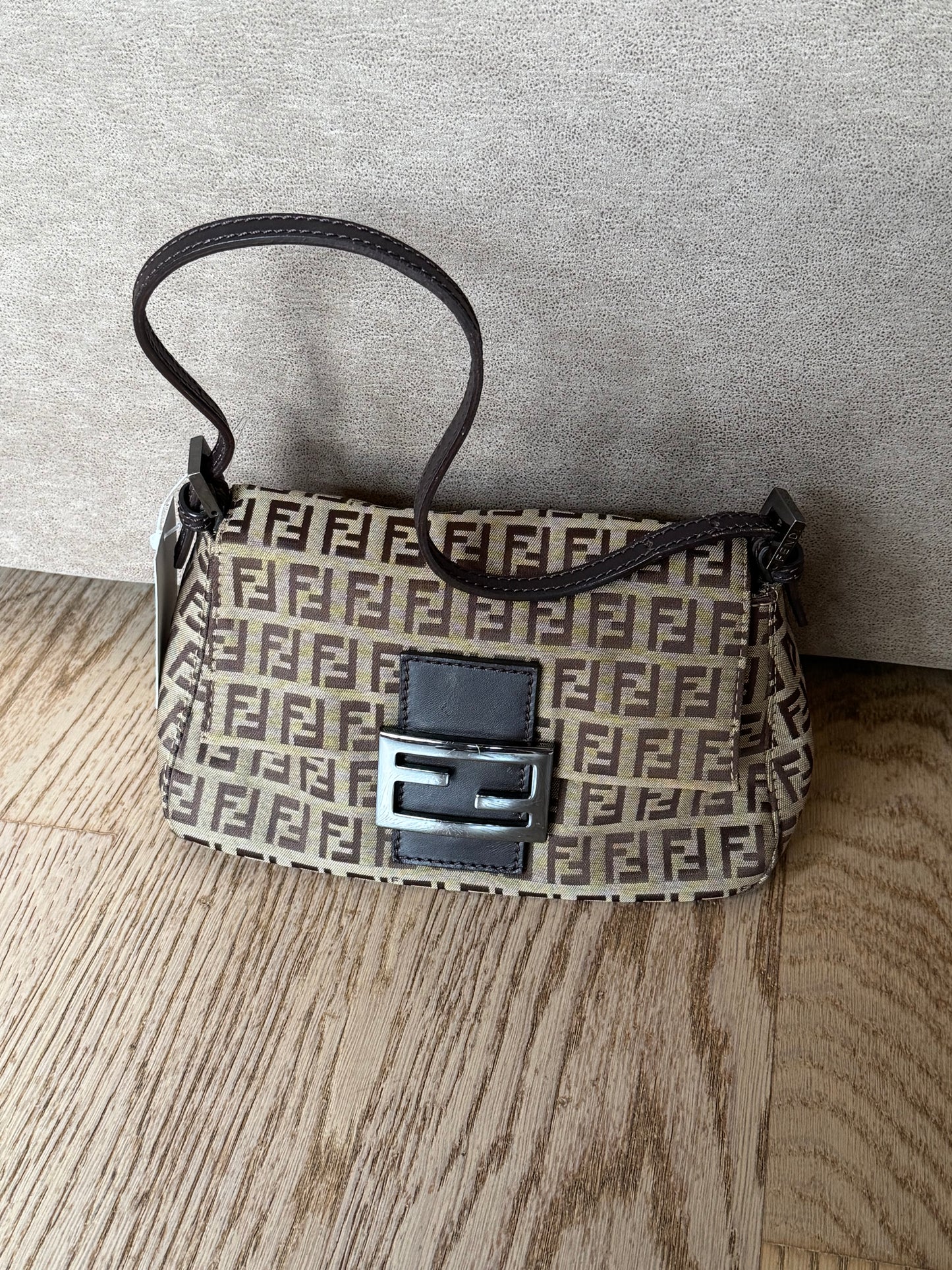 Fendi mini mamma baguette