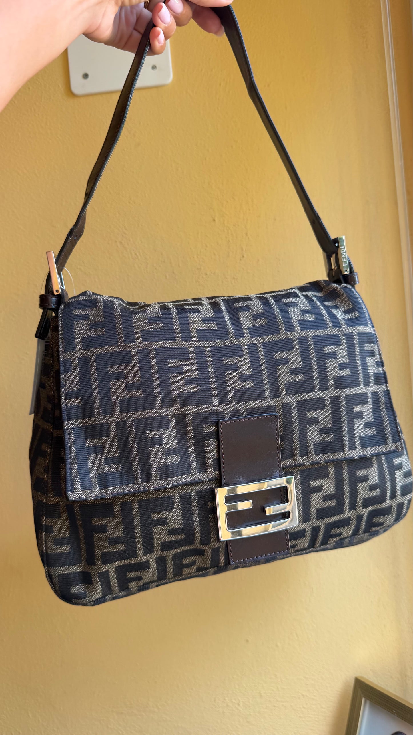 Fendi Mamma Baguette