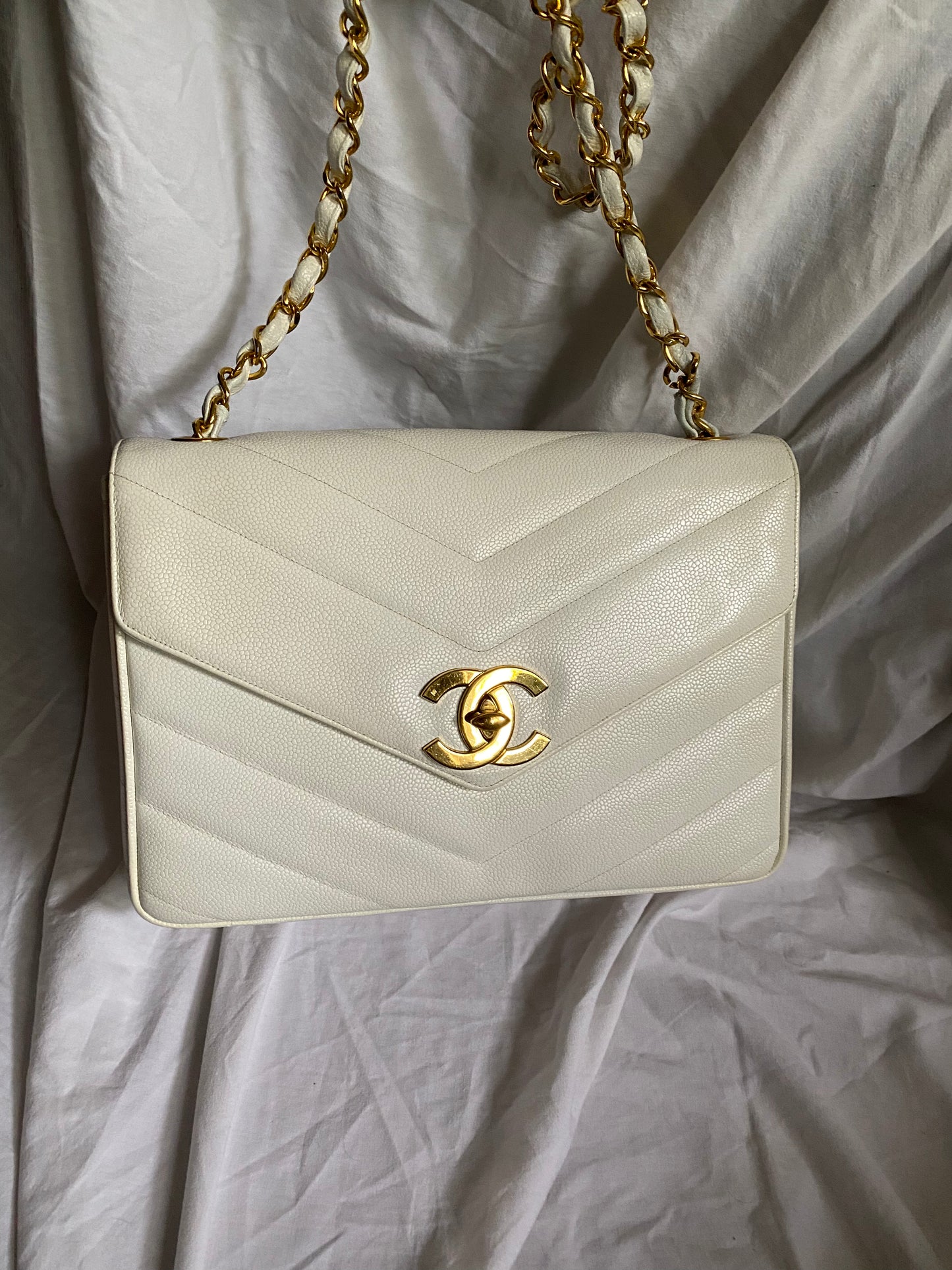 Chanel Envelope bianca