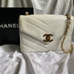 Chanel Envelope bianca