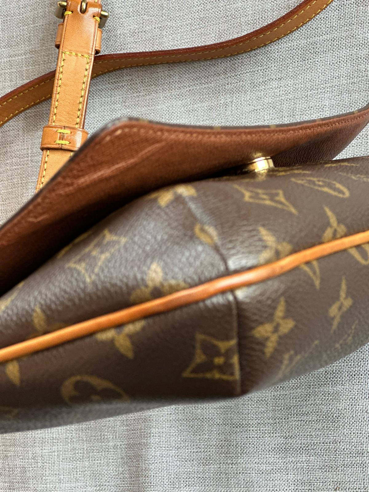 Vintage Louis Vuitton Musette