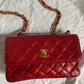 Chanel mini rossa in pelle