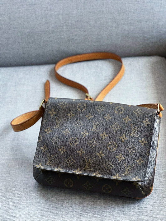 Vintage Louis Vuitton Musette